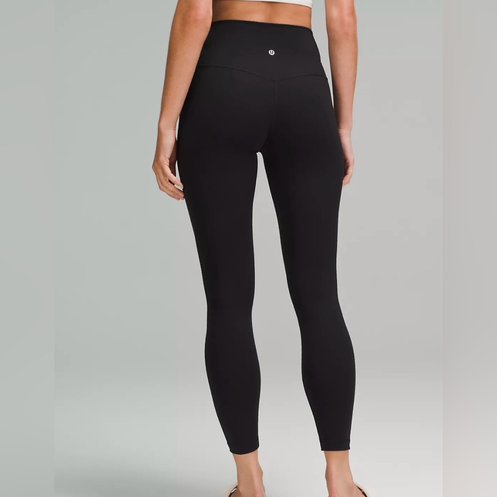 NWOT Lululemon Align High Rise Pant 25” - BLACK